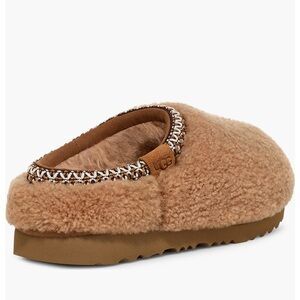 Ugg Kids' Tasman Maxi Curly Genuine Shearling Slipper - big Girls 5 Chestnut